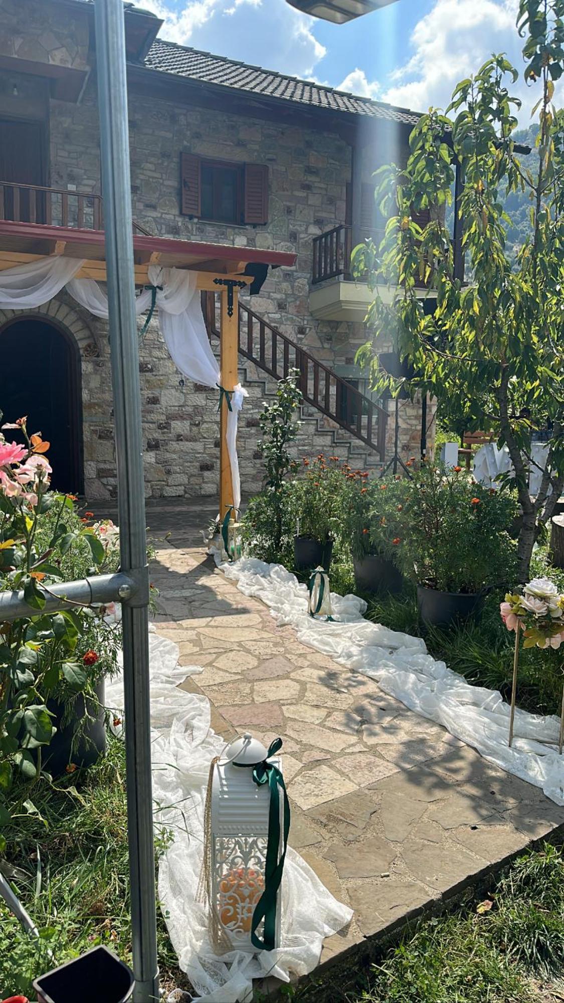 A Pousada Bujtina Hader Xhebro Tepelene Exterior foto